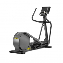 纳帅才 Excite Live Synchro 椭圆机 TechnoGym